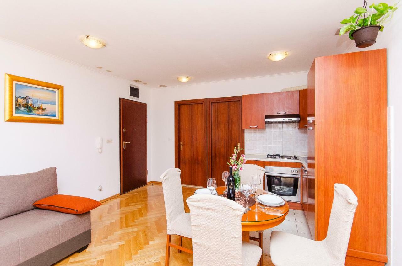 Apartment Lucija سبليت المظهر الخارجي الصورة