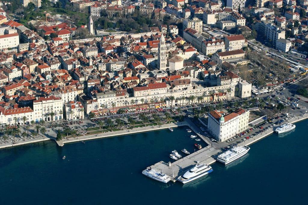 Apartment Lucija سبليت المظهر الخارجي الصورة